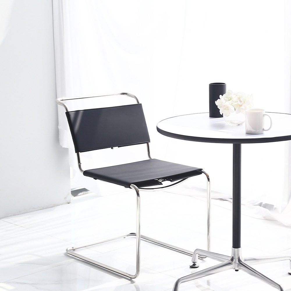 영가구[B급상품] 아타르 가죽 철제 미드센추리모던 캔틸레버 카페 인테리어 디자인 체어 의자