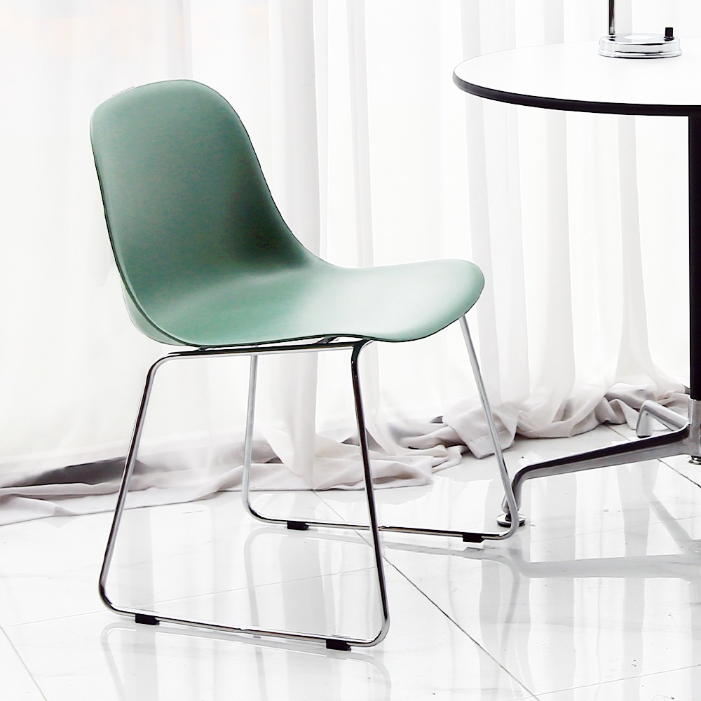 자체브랜드픽 누보 슬레드 체어 카페 인테리어 플라스틱 크롬 철재 디자인 의자